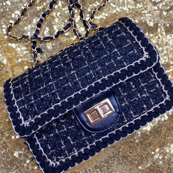 ❌ SOLD ❌Tweed Chain Bag - Picture 1 of 5